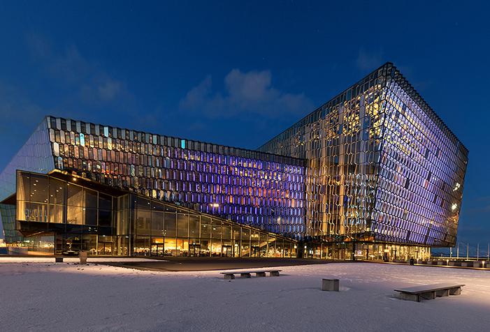 ROVASI luminaires chosen to renovate Harpa Concert Hall and Conference Centre in Reykjavik, Iceland.