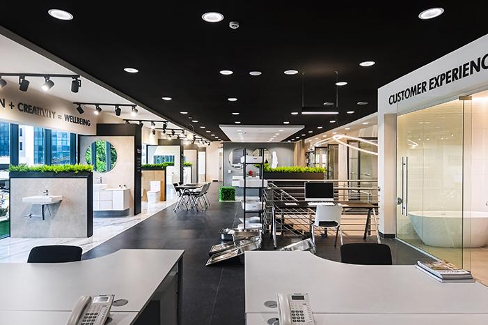 ROVASI il·lumina el nou showroom de Home Options a Lagos, Nigèria