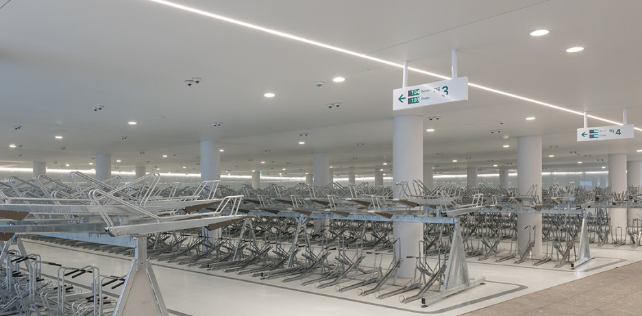 Beursplein cycle parking