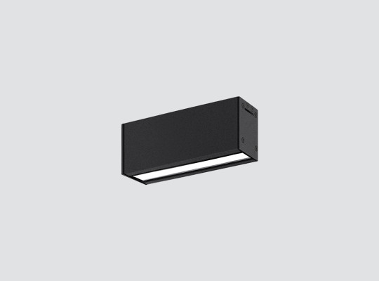 IP66 IK10 Surface-mounted linear downlight with opal diffuser F35DSX