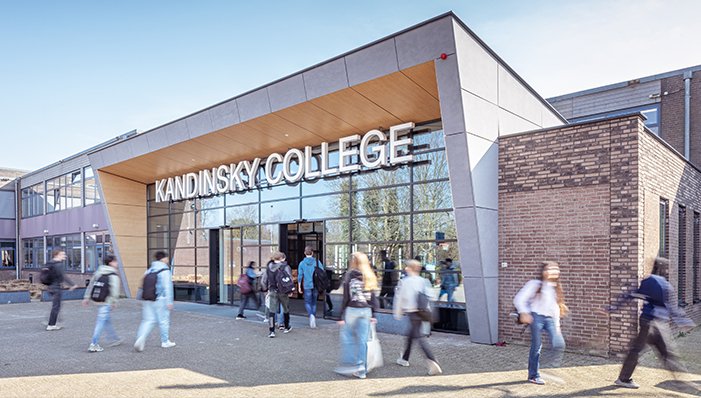 ROVASI ilumina el renovado Kandinsky College de Nimega