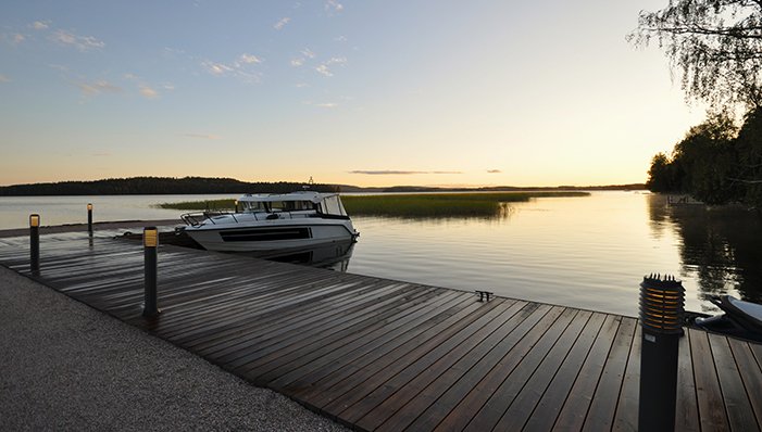 COLUTEA 200 apportent élégance et structure à un jardin privé en Finlande