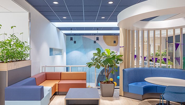 ROVASI il·lumina el renovat Kandinsky College de Nijmegen